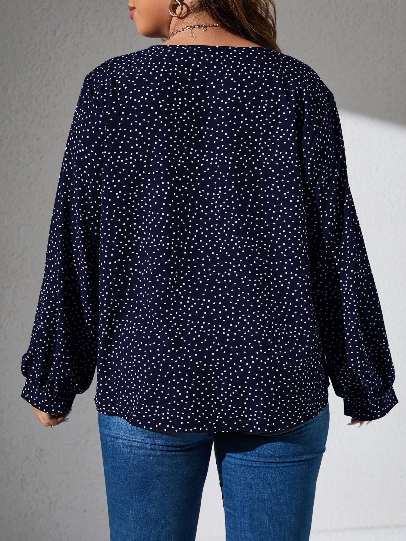 Pull Bleu Marine référence 240 – vue 2