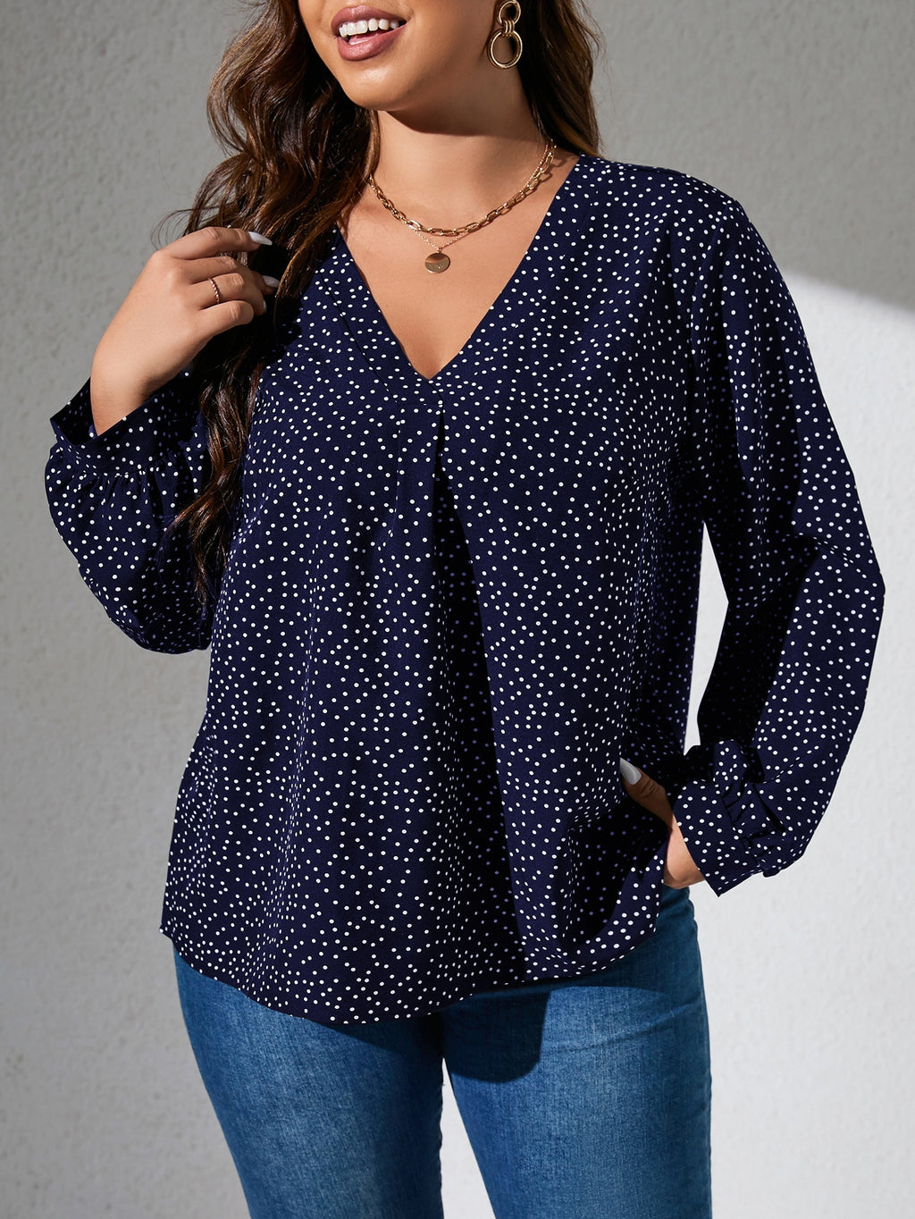 Pull Bleu Marine référence 240 – vue 4