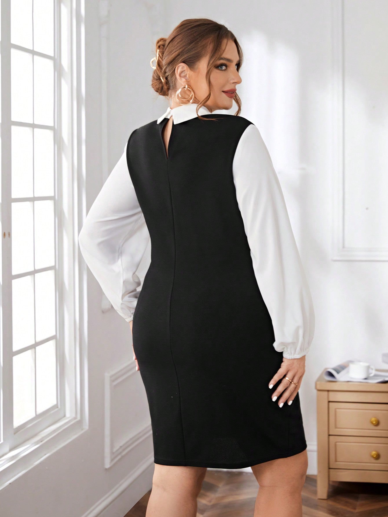 Robe Noir et Blanc référence 585 – vue 2