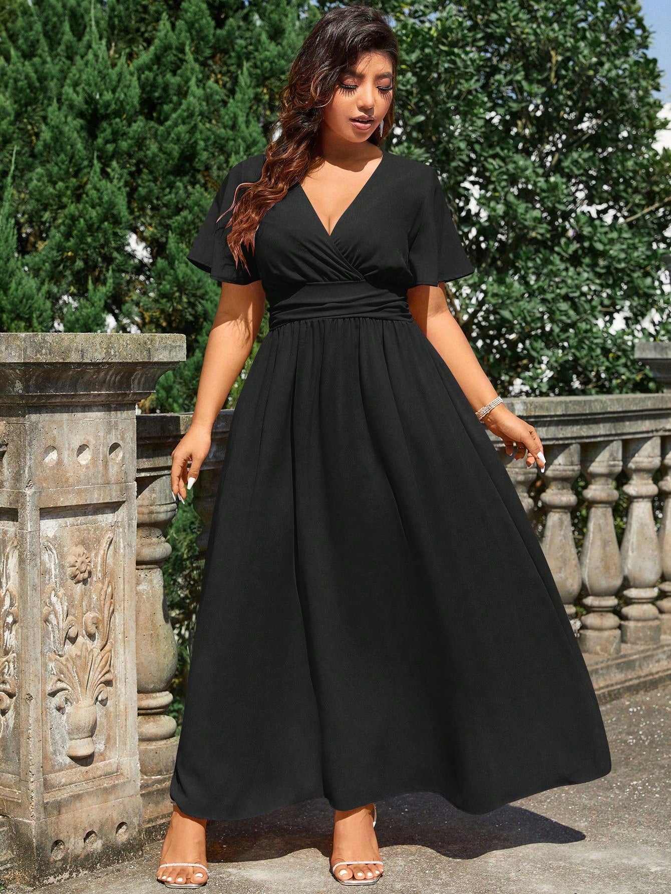 Robe Noir référence 797 – vue principale