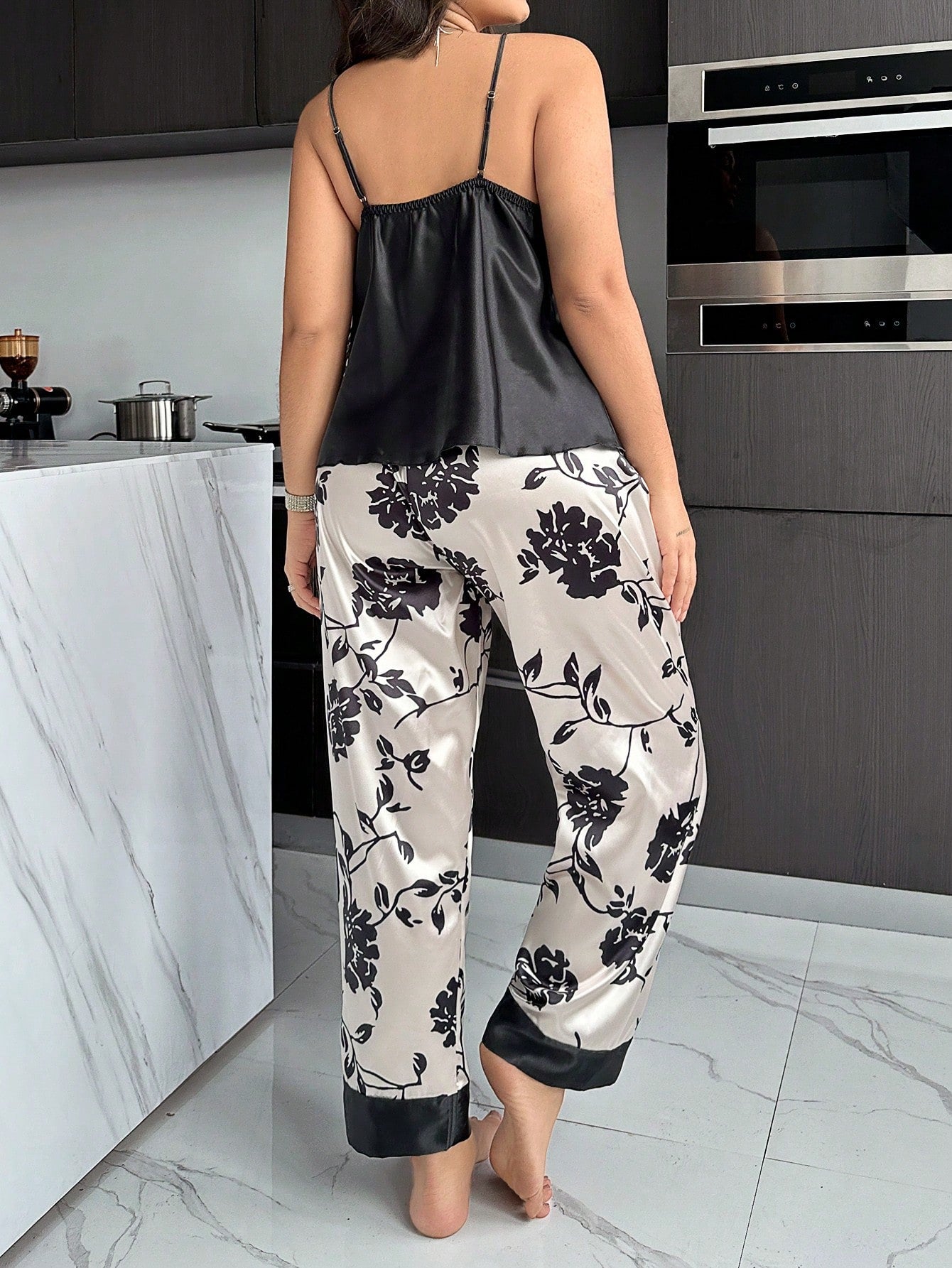 Pyjama satin noir référence 336 – vue 2