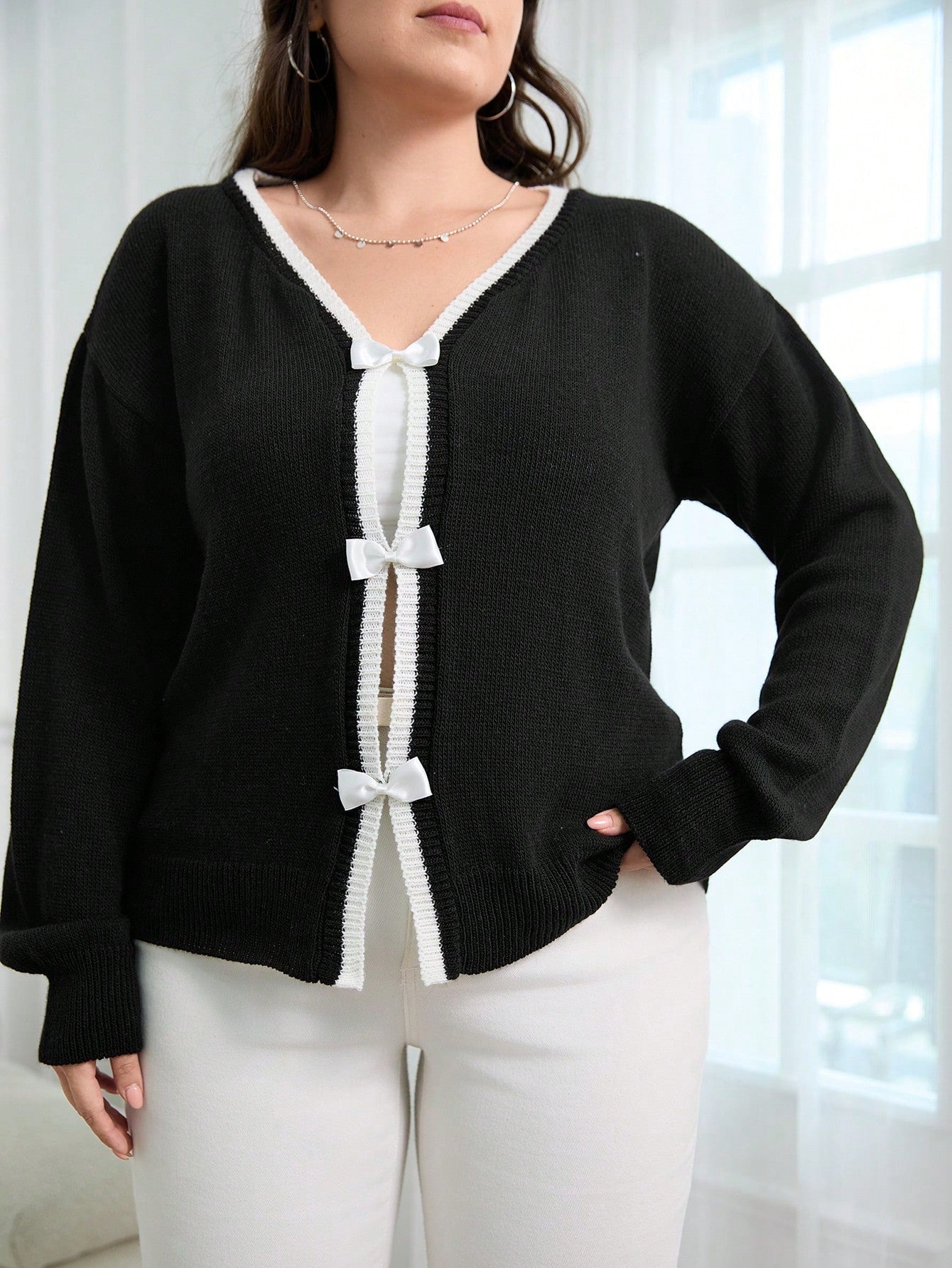 Cardigan noir et blanc référence 289 – vue 3