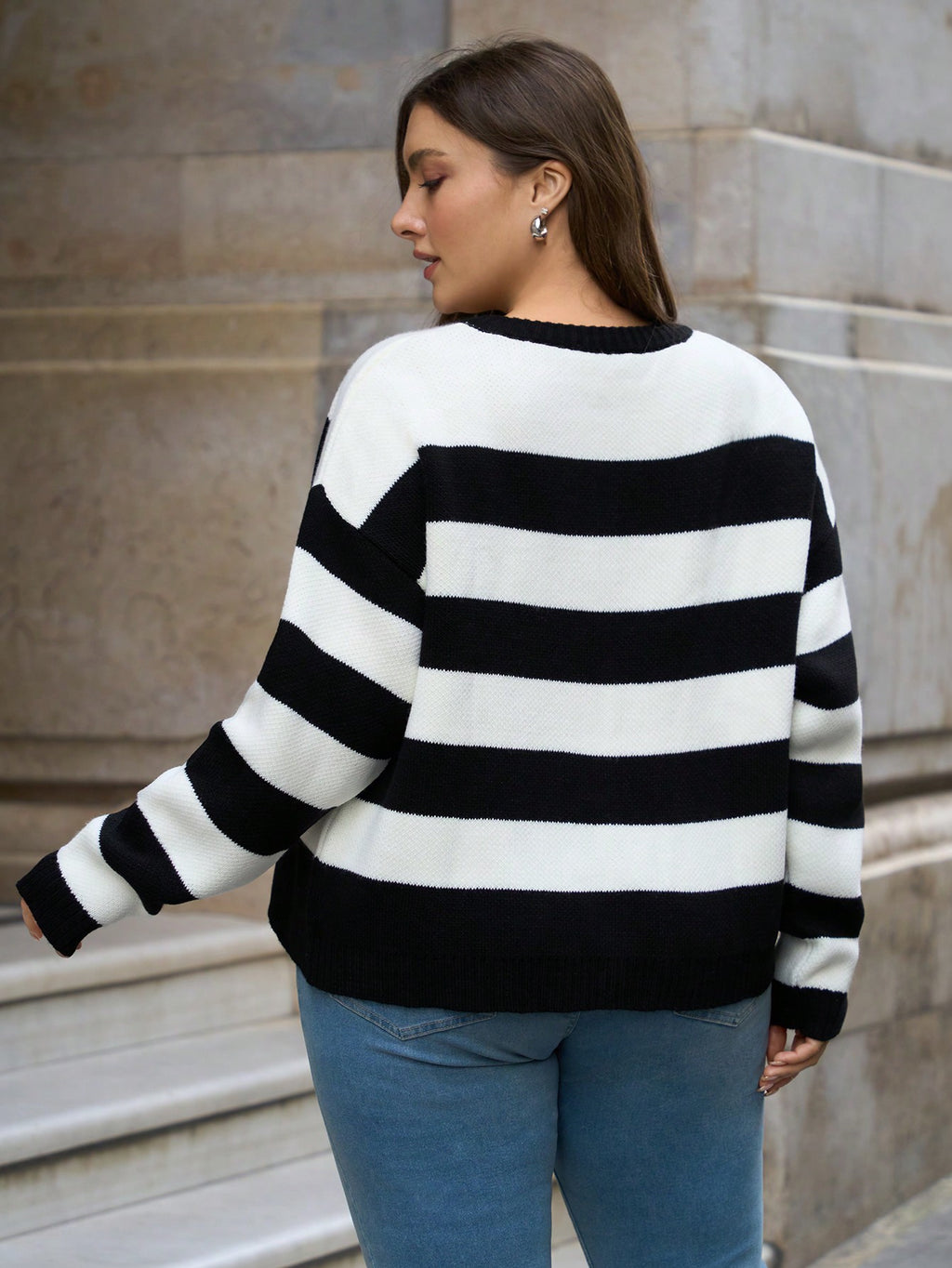 Cardigan rayure noir blanc référence 290 – vue 2