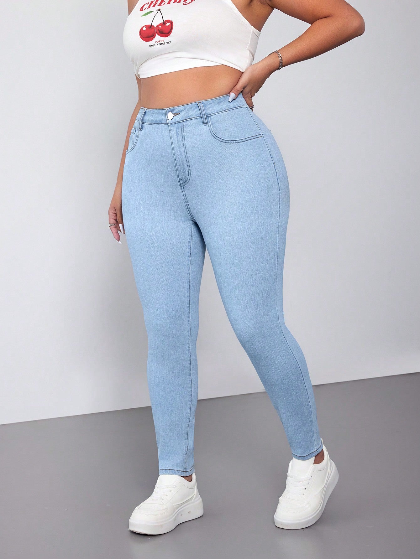 Jeans Bleu Clair référence 664 – vue principale