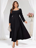 Robe Noir référence 714 – vue principale